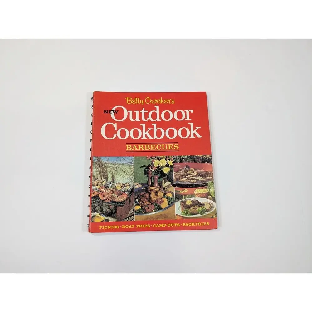 Betty Crocker's New Outdoor Cookbook Barbecues Picnics Camp Outs 1967 1st ED
